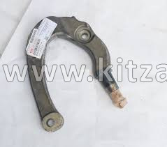 Сошка (серп) поворотного кулака левая ISUZU NQR71 8972107712